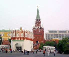 Claw.ru | Рефераты по москвоведению | Кутафья (Предмостная) башня Московского Кремля